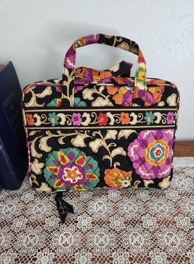 Vera Bradley Good Book Bible Cover in Suzani